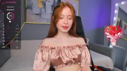 willow_fox From SC Featuring White, Solo, Small Tits, Small Ass, Redhead 2024-08-08_23-04-31