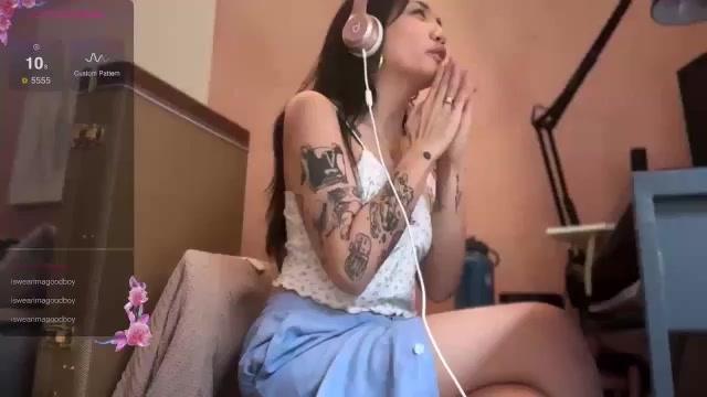 luna_tsukiko From MFC Featuring  2024-08-21_18-05-46